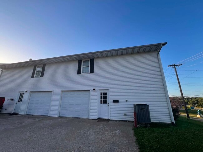 Photo - 1701A Pleasant St Unit 1701A