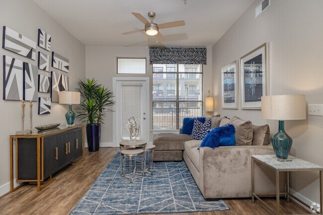 Photo - A Place That Clicks! Unidad AMEM1