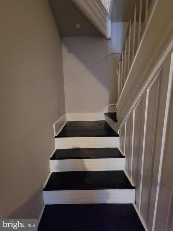 Photo - 251 S 51st St