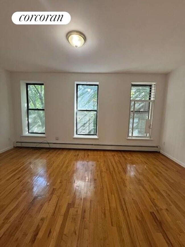 Photo - 623 Baltic St