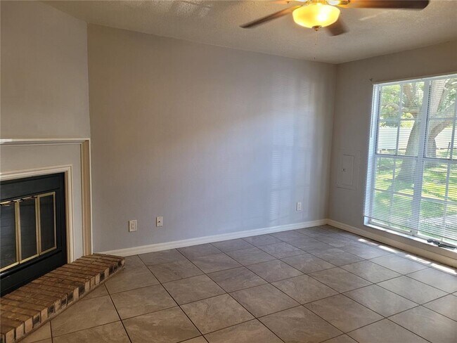 Photo - 11301 Grandville Dr