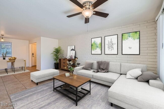 Photo - Luxury and Resort like Living at Scottsdale Park Place!!! Tile throughout, light, bright and Pri...
