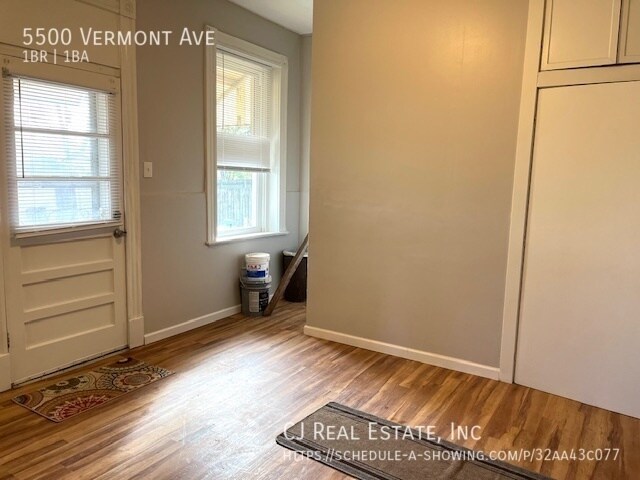 Photo - 5500 Vermont Ave