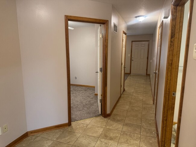 Photo - 207/209 N Elm St. Cameron, MO 64429 Unit 209 N Elm St. Cameron, MO 64429