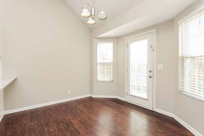 1832 Antebellum Dr