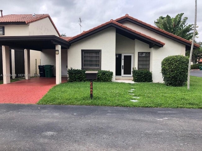 Building Photo - 9044 SW 112th Ct