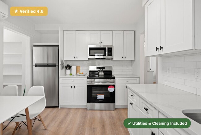 New RoostUp Furnished Private Bedroom with Private Bath near Savin Hill, Dorchester!