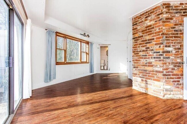 Photo - 1535 Twin Valley Trail
