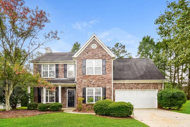 Executive Home Off River Rd - Executive Home Off River Rd