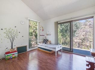 Photo - 1705 Cam De Villas