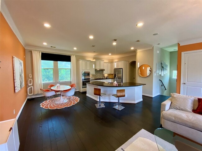 Photo - 12279 Oxford Cres Cir