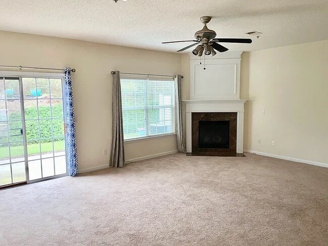 Photo - 246 Azalea Cir