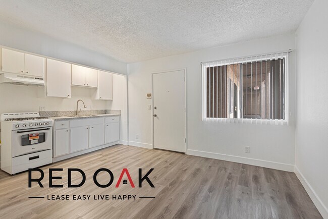 Photo - 1542 Orizaba Ave Unit 4