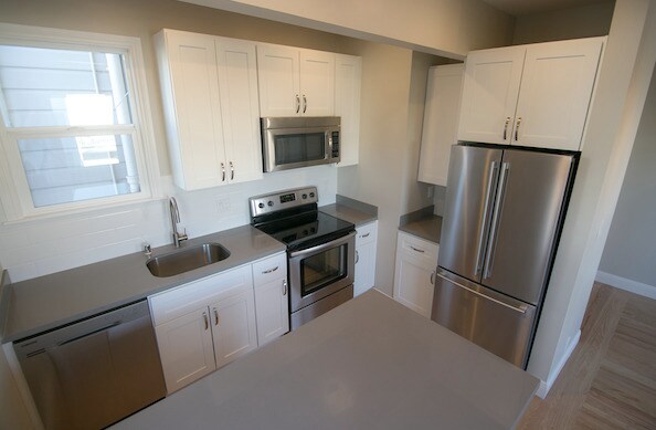 Photo - 2232 North point