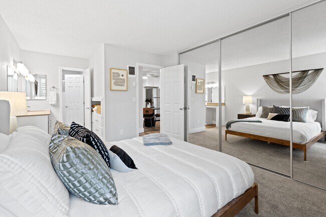 Large Bedroom at Veranda La Mesa Apartments in La Mesa, CA 91942