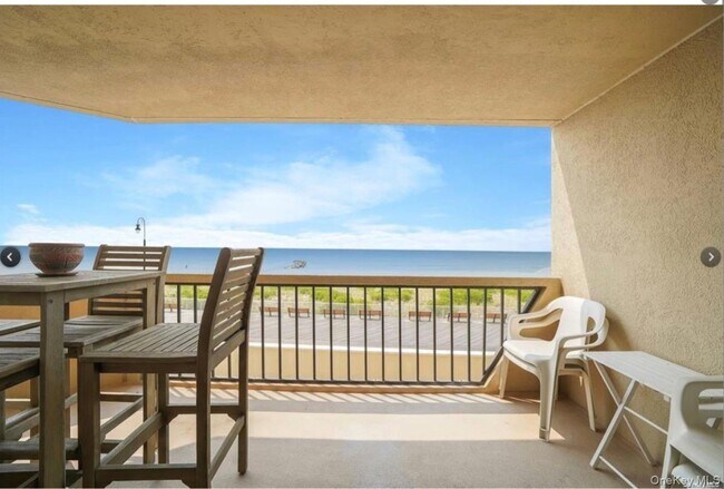 Photo - 360 Shore Rd Unit 3D