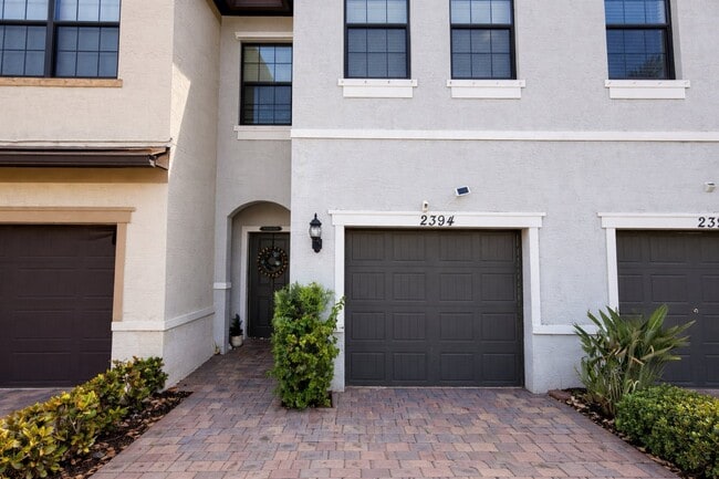 Photo - 2394 Post St