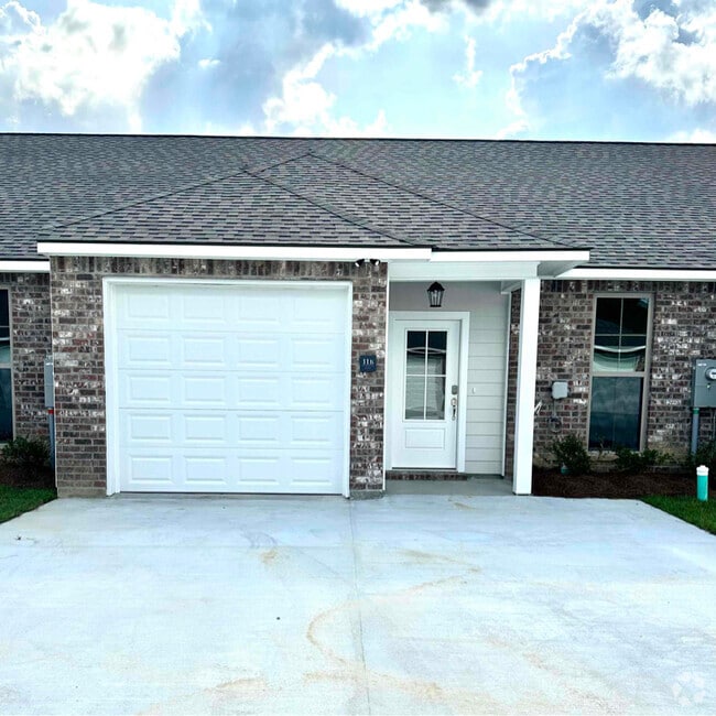 Building Photo - 33260 LA-16 Rental