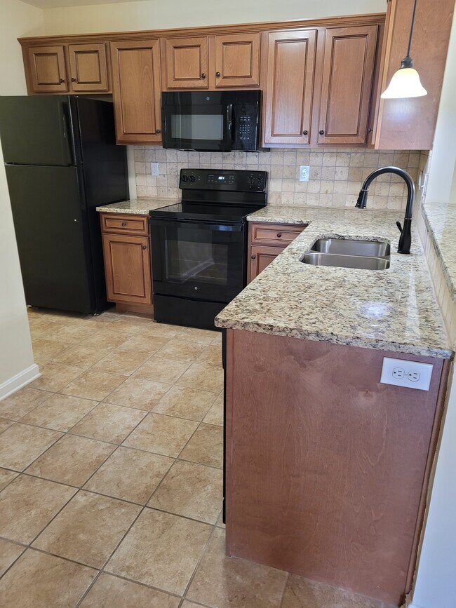 Photo - Overbrook Apartments Unit 507-303