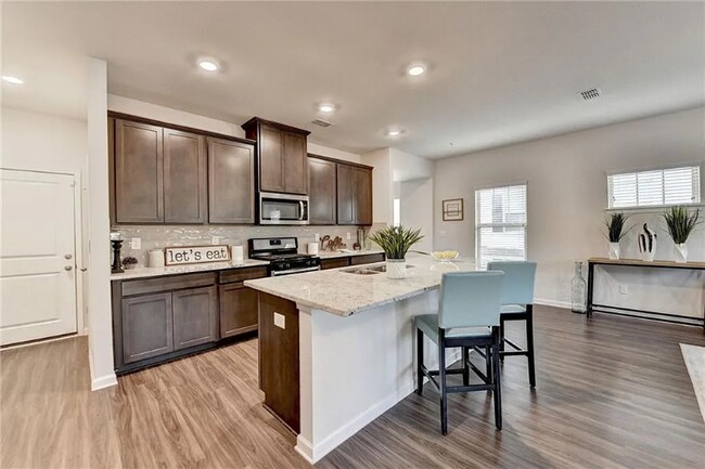 Photo - 1403 Flathead River Ln