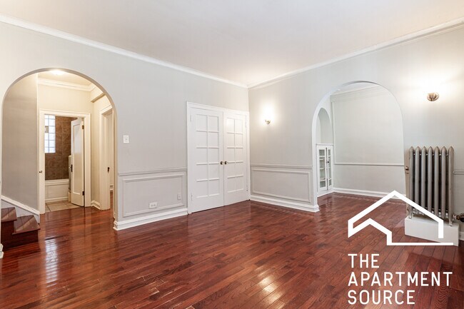 Photo - 544 W Surf St