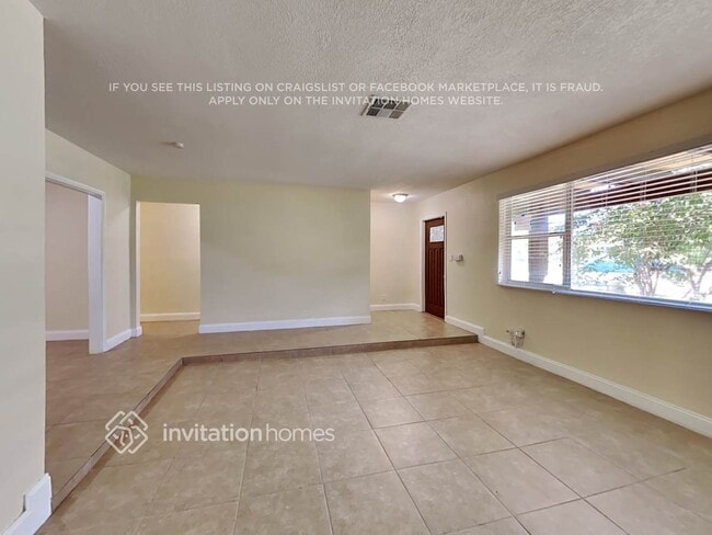Photo - 4301 Monroe St