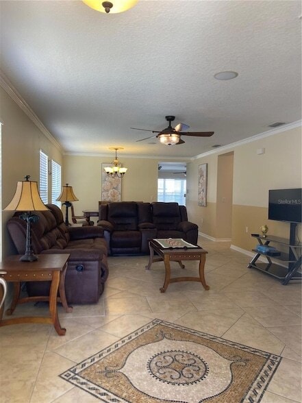 662 Rosselli Blvd