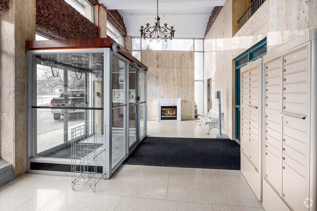 Photo - Harbourview Apartments