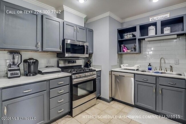 Photo - 7201 Bienville Dr