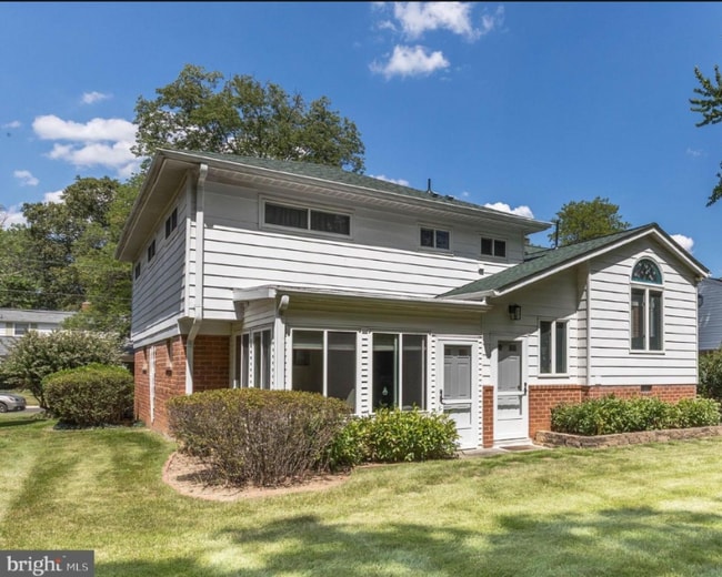 Photo - 6222 Rockhurst Rd