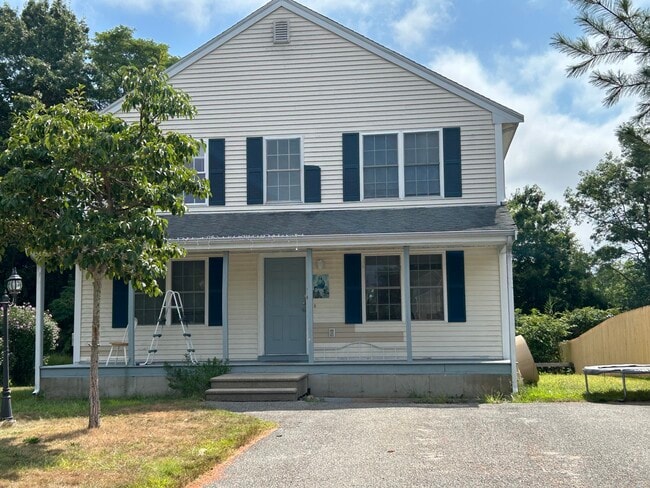 Building Photo - 30 Nicholas Dr Rental