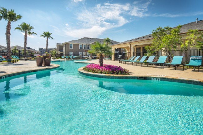 Avenues at Creekside, New Braunfels Texas