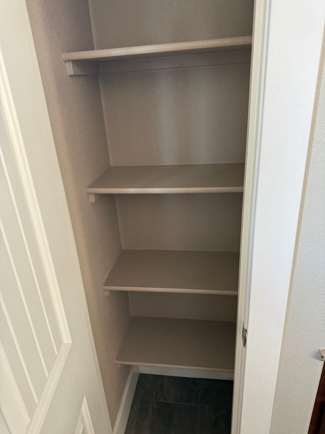 Photo - 5261 Schreiner Dr