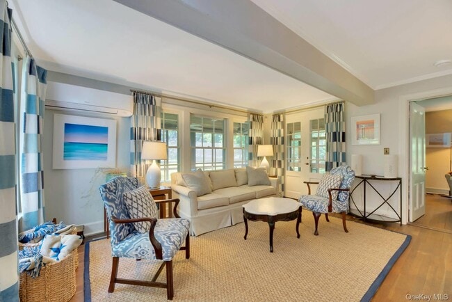 Photo - 90 Old Depot Rd