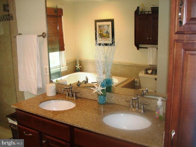 Photo - 1706 Willow Ave