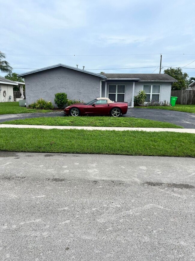 Photo - 11421 NW 39th Pl