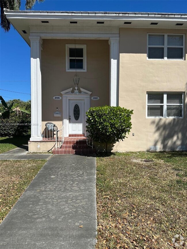 Building Photo - 3725 Ponce de Leon Unit 3725 Rental