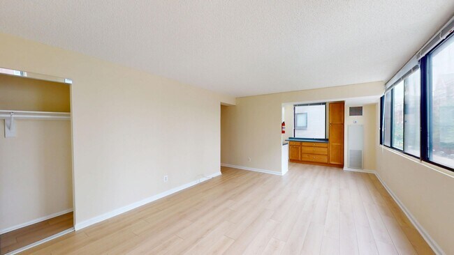 Photo - 1245 13th St NW