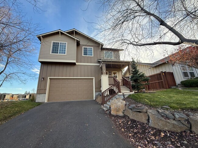 Photo - Beautiful and Spacious 4 Bed/2.5 Bath Home in NW Bend