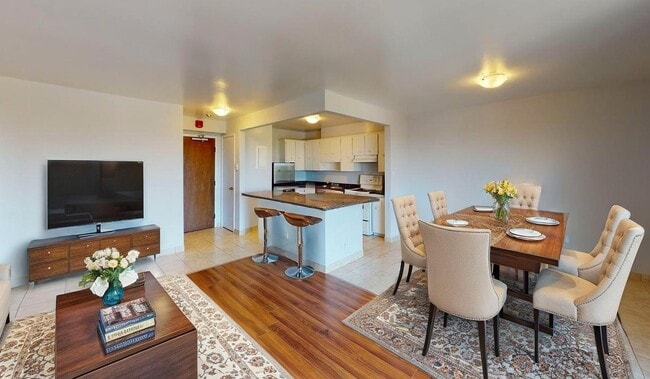 Photo - Park View Tower Apartments