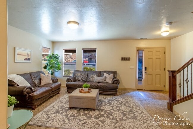 Photo - 3419 S River Rd