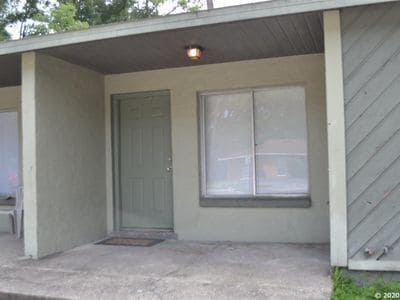 Front Porch - 827 SW 64th Terrace