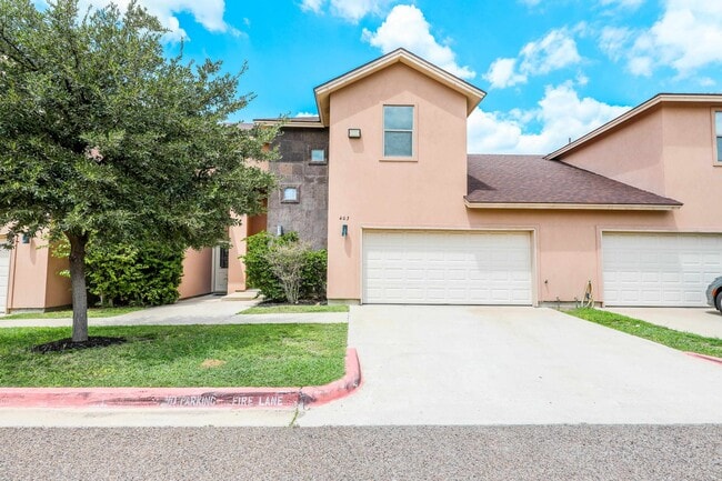Building Photo - 10510 Sandia Dr Unit 403