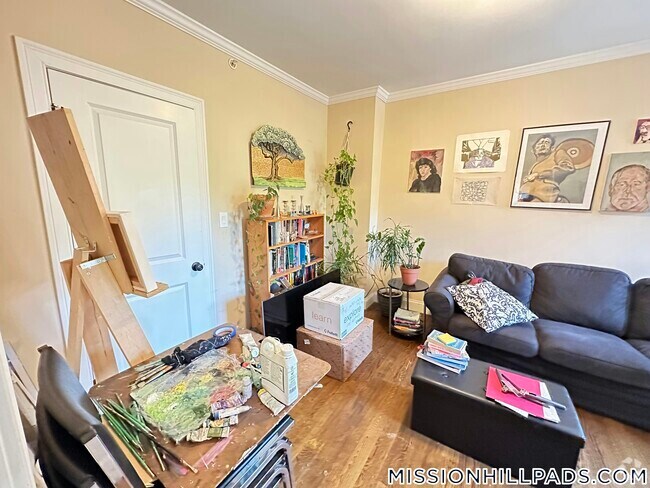 Building Photo - 2973 Washington St Rental