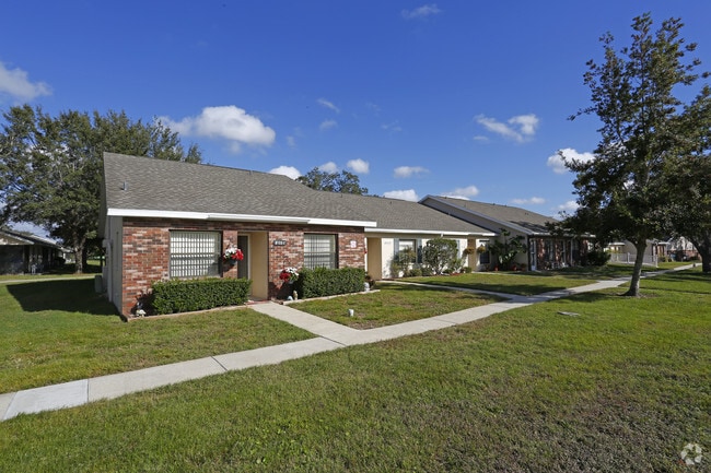 Forest Oaks Villas 55+