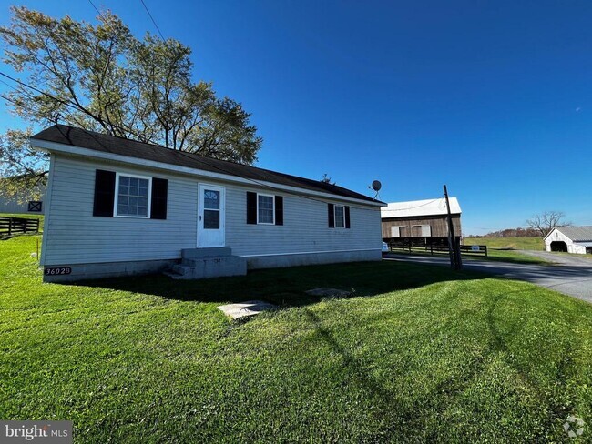 Building Photo - 3602 Green Valley Rd Rental