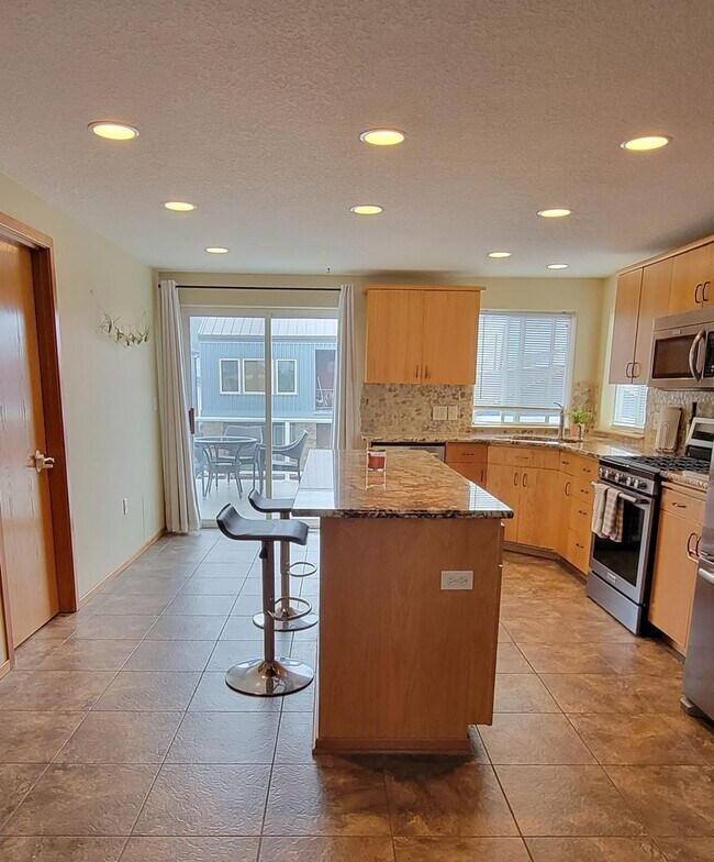 Floating Home For Rent! Boat Slip Available!! Rental House Rental in