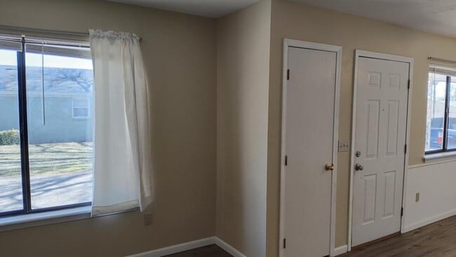 Photo - 2706 5th Ave