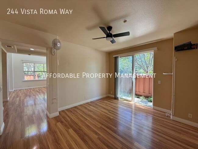 Photo - 244 Vista Roma Way