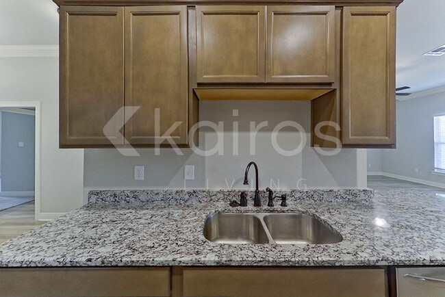 Photo - 3207 Rosehill Dr